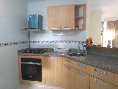 Apartamento en venta en El Rodadero, Santa Marta · foto 2 de 8