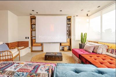 Apartamento de 2 alcobas en venta en La Cabrera, Bogotá, 164 m² · foto 2 de 20