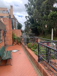 Apartamento de 5 alcobas en venta en Los Rosales Emaus, Bogotá, 224 m² · foto 10 de 19