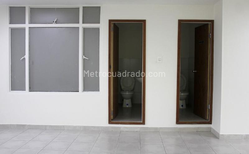 Local Comercial en Arriendo, La esmeralda teusaquillo   Nicolás de Federmán, Bogotá D.C. - Widok 4