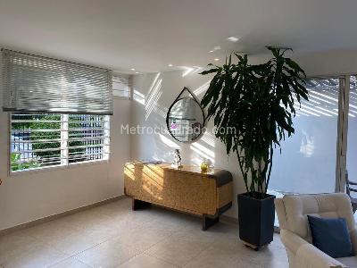 Casa de 4 alcobas en venta en El Poblado, Barranquilla, 567 m² · foto 3 de 16