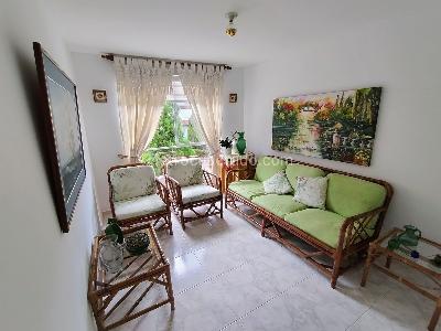 Casa de 3 alcobas en venta en Versalles, Floridablanca, 110 m² · foto 3 de 10