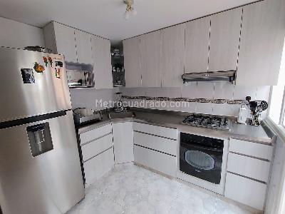 Casa de 3 alcobas en venta en Versalles, Floridablanca, 110 m² · foto 4 de 10