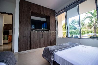 Casa de 5 alcobas en venta en Tierra Linda, Girardot, 525 m² · foto 11 de 20