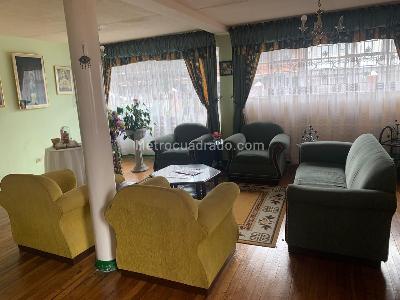 Casa de 5 alcobas en venta en Jose Joaquin Vargas, Bogotá, 193 m² · foto 10 de 20