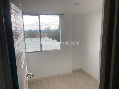Apartamento en venta en Fontibon Puente Grande, Bogotá · foto 8 de 17