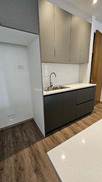 Piso – Bogotá, Chicó Lago - Más