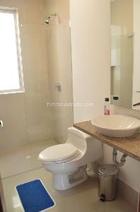 Apartamento de 4 alcobas en venta en Cartagena Laguna Club, Cartagena, 176 m² · foto 9 de 10