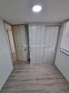 Apartamento de 2 alcobas en venta en Lagos De Torca Conjunto Tulipan Cra 57 200 17, Bogotá, 45 m² · foto 10 de 16
