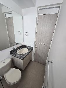 Apartamento de 3 alcobas en venta en La Colina, Girardot, 77 m² · foto 13 de 19