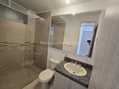 Apartamento de 3 alcobas en venta en La Colina, Girardot, 77 m² · foto 18 de 19