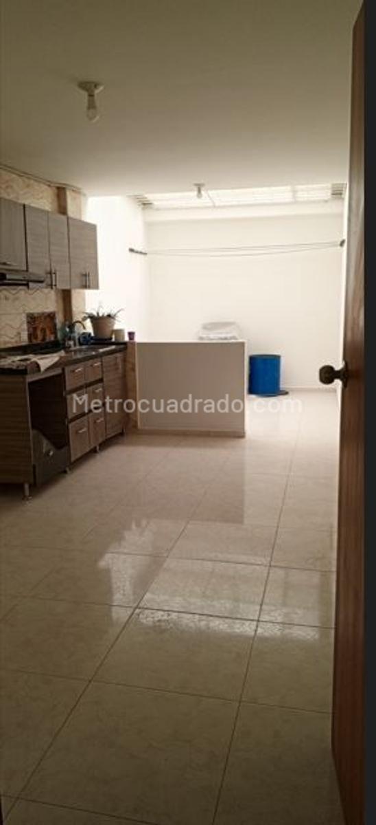 Apartamento en Arriendo  SUBA SALITRE Altos de Suba y Cerros de San Jorge