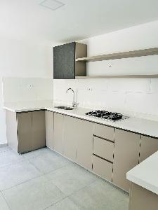 Apartamento de 3 alcobas en venta en Manchester, Bello, 85 m² · foto 16 de 20