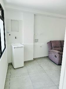 Apartamento de 3 alcobas en venta en Manchester, Bello, 85 m² · foto 2 de 20