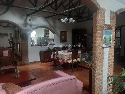 Casa de 5 alcobas en venta en San Antonio, Cali, 370 m² · foto 6 de 16