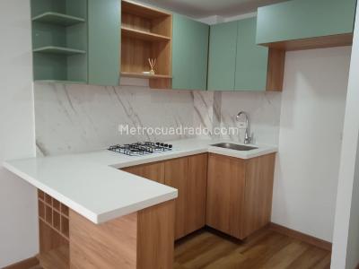 Apartamento de 1 alcoba en arriendo en Mazuren Colina, Bogotá, 30 m² · foto 2 de 10