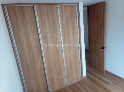Apartamento de 1 alcoba en arriendo en Mazuren Colina, Bogotá, 30 m² · foto 3 de 10