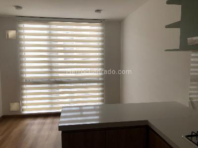 Apartamento de 1 alcoba en arriendo en Mazuren Colina, Bogotá, 30 m² · foto 7 de 10