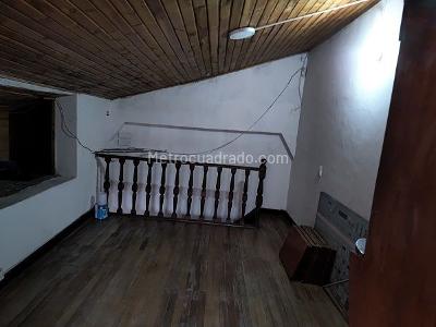 Casa de 5 alcobas en venta en Palermo Marly, Bogotá, 244 m² · foto 16 de 20