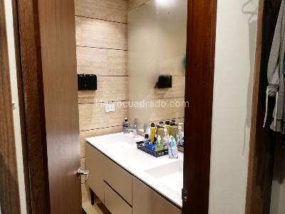 Apartamento de 3 alcobas en venta en Colina Campestre, Bogotá, 128 m² · foto 12 de 19