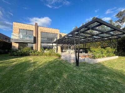 Casa de 4 alcobas en venta en San Jacinto, Chía, 1804 m² · foto 11 de 20