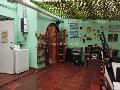 Casa de 4 alcobas en venta en Americas Occidental Mandalay, Bogotá, 140 m² · foto 9 de 19
