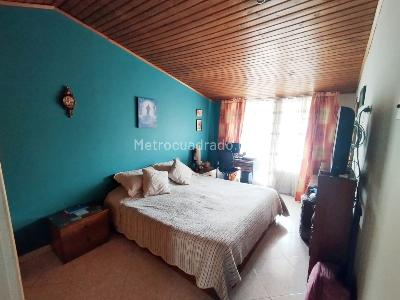 Casa de 4 alcobas en venta en Americas Occidental Mandalay, Bogotá, 140 m² · foto 11 de 19