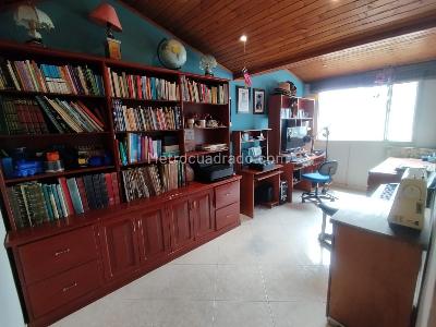 Casa de 4 alcobas en venta en Americas Occidental Mandalay, Bogotá, 140 m² · foto 17 de 19