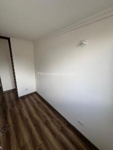Apartamento de 2 alcobas en venta en Belen Fontibon, Bogotá, 40 m² · foto 2 de 20