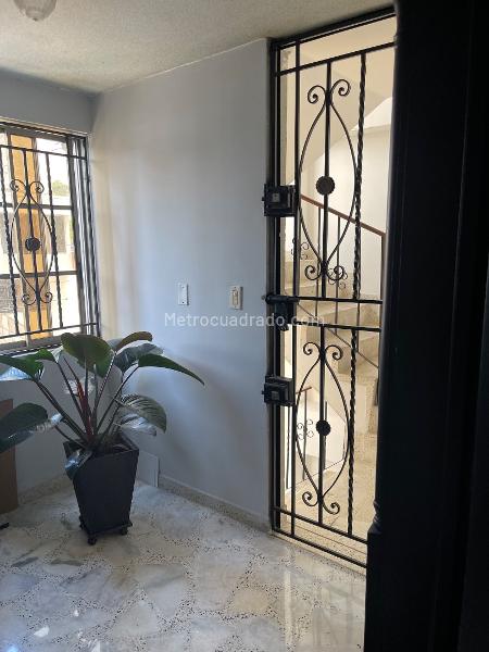 Piso – Cali, Comuna 17 - Vista 3