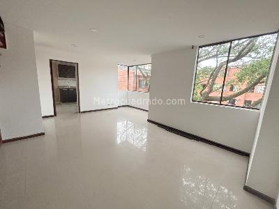 Apartamento de 3 alcobas en venta en Santa Anita, Cali, 82 m² · foto 4 de 15