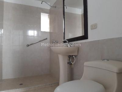 Casa de 5 alcobas en venta en El Gran Limonar, Cali, 420 m² · foto 10 de 10