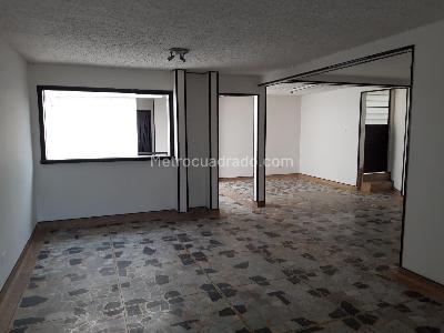 Casa de 5 alcobas en venta en El Gran Limonar, Cali, 420 m² · foto 5 de 10