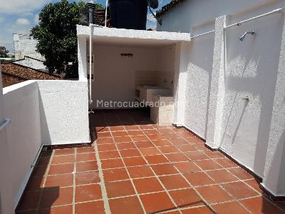 Casa de 5 alcobas en venta en El Gran Limonar, Cali, 420 m² · foto 8 de 10