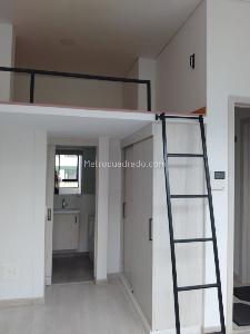 Apartaestudio en venta en La Soledad Teusaquillo, Bogotá, 24 m² · foto 2 de 9