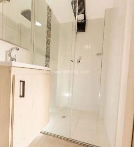 Apartaestudio en venta en La Soledad Teusaquillo, Bogotá, 24 m² · foto 8 de 9