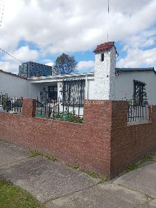 Casa de 3 alcobas en venta en Andes La Alborada, Bogotá, 90 m² · foto 2 de 14