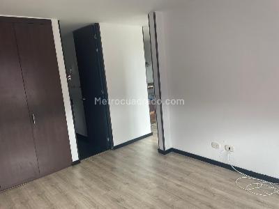 Apartaestudio en arriendo en Chapinero Javeriana, Bogotá, 33 m² · foto 2 de 10