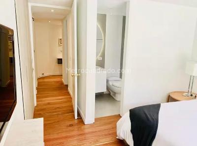 Apartamento de 2 alcobas en venta en Chico Navarra, Bogotá, 75 m² · foto 16 de 19