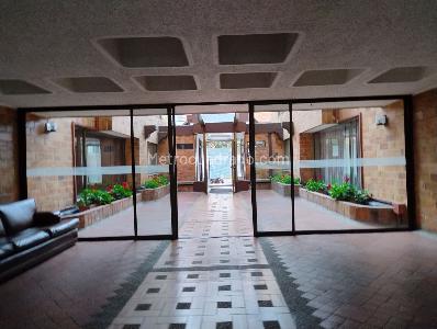 Apartamento de 2 alcobas en venta en Acacias De Belmira, Bogotá, 63 m² · foto 4 de 20