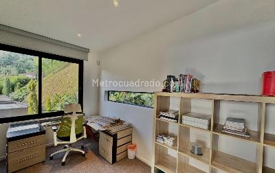 Casa de 3 alcobas en venta en Urbanizacion Mirador Del Poblado, Medellín, 412 m² · foto 17 de 20