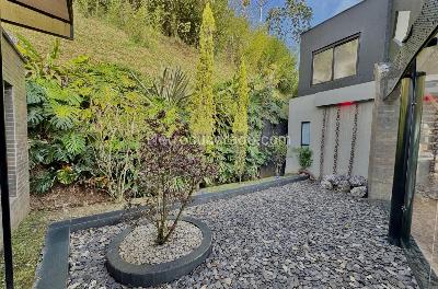 Casa de 3 alcobas en venta en Urbanizacion Mirador Del Poblado, Medellín, 412 m² · foto 7 de 20
