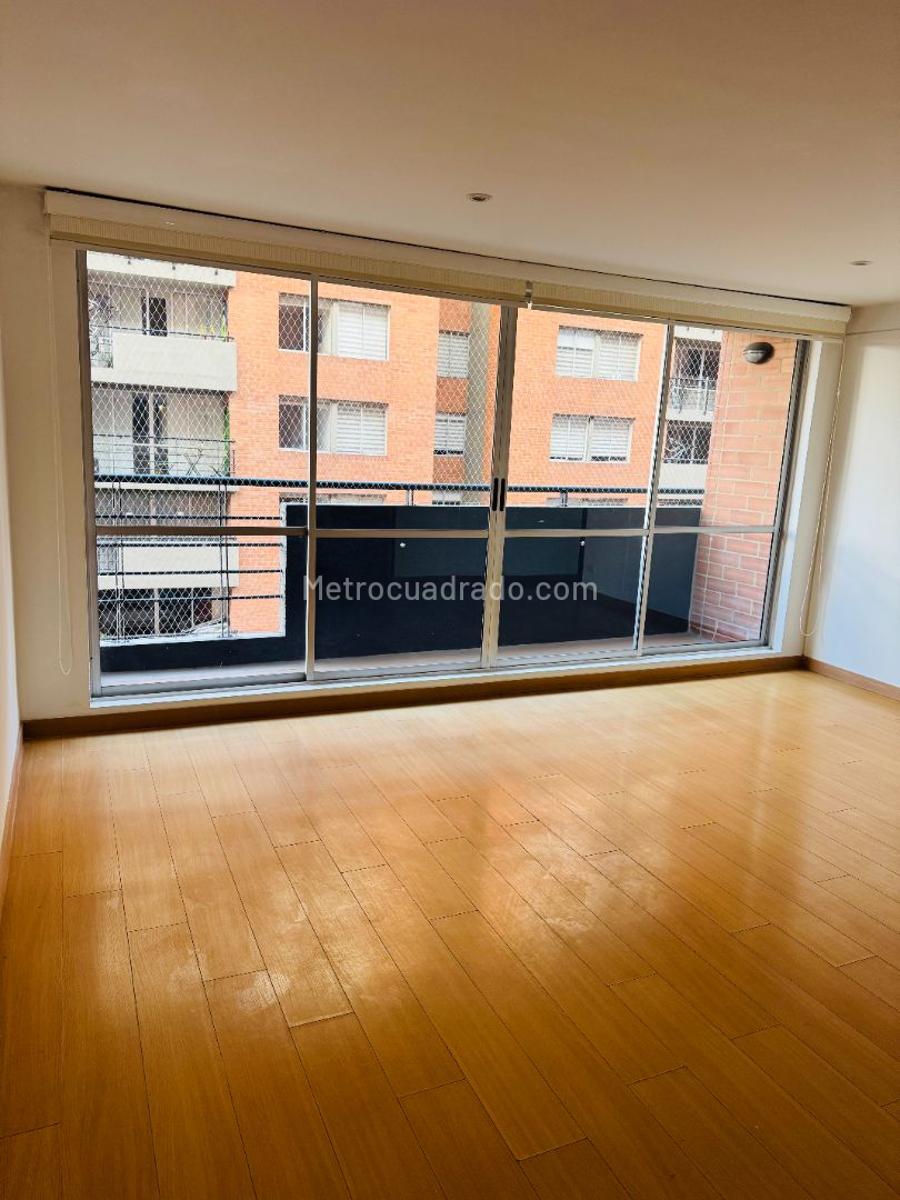 Apartamento en Venta  HAYUELOS CAPELLANIA Salitre Modelia