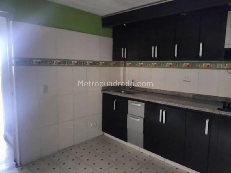 Casa en Venta, Tunjuelito  Samore  cerca al Carmen Venecia y la Alqueria, Bogotá D.C. – pohled 5