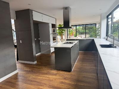 Casa de 5 alcobas en venta en Condominio San Jacinto, Chía, 1038 m² · foto 5 de 20