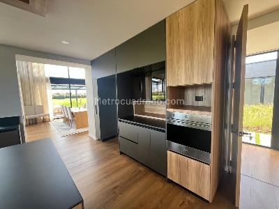 Casa de 5 alcobas en venta en Condominio San Jacinto, Chía, 1901 m² · foto 13 de 20