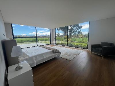 Casa de 5 alcobas en venta en Condominio San Jacinto, Chía, 1901 m² · foto 17 de 20