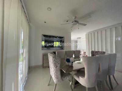 Casa de 5 alcobas en arriendo en Bosques De Cantabria, Neiva, 1066 m² · foto 2 de 8