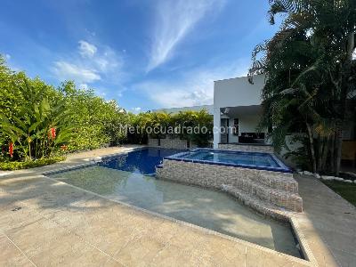 Casa de 5 alcobas en arriendo en Bosques De Cantabria, Neiva, 1066 m² · foto 5 de 8