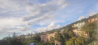 Apartamento de 2 alcobas en venta en Bella Suiza, Bogotá, 71 m² · foto 2 de 11